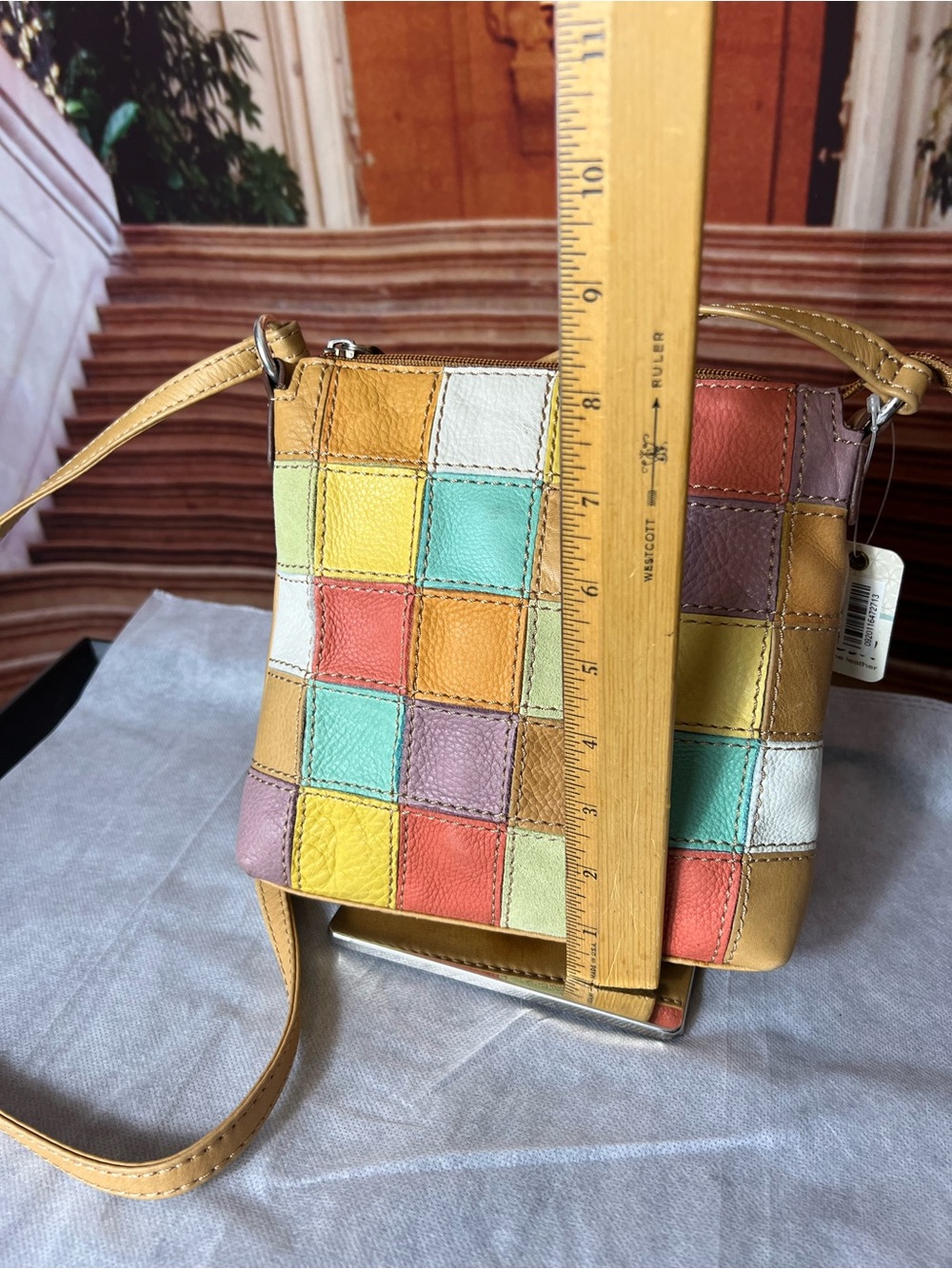 NWT Fossil Patchwork Leather Crossbody Bag in Multi-Color, Zip Closure - Picture 8 of 13